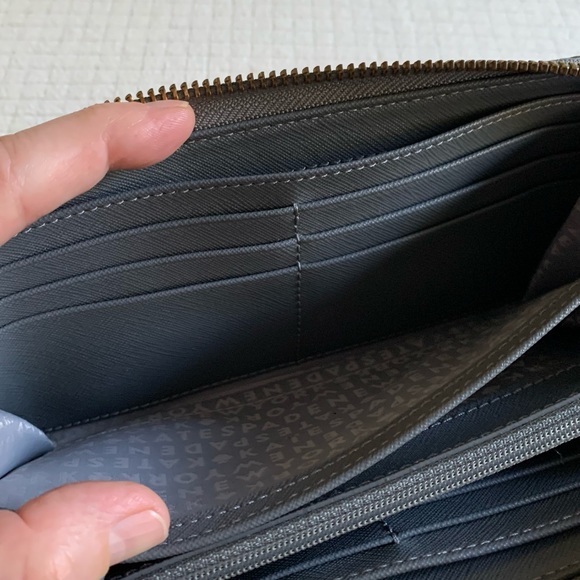 Kate Spade grey wallet - Picture 12 of 16